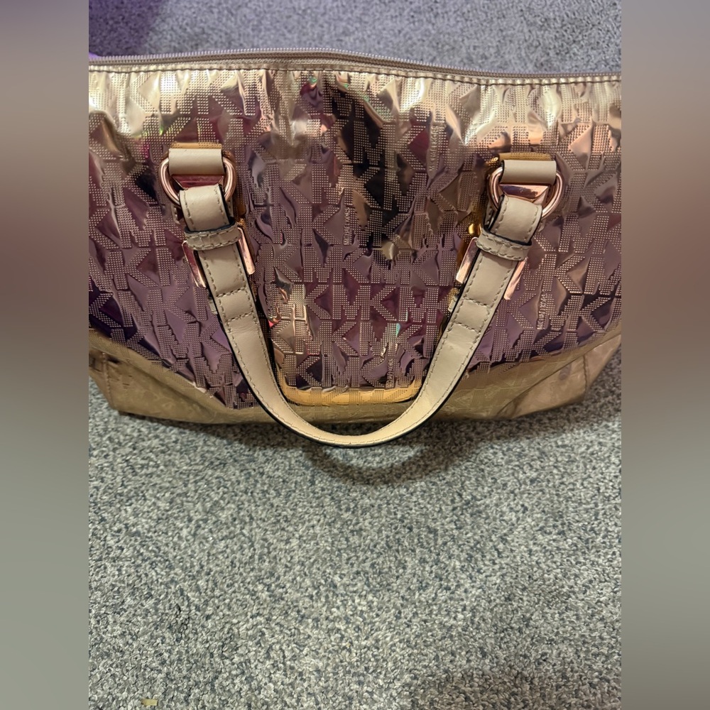Michael Kors Rose Gold Metallic Large Handbag & Matching Wallet NWOT - Picture 7 of 15